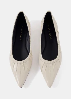 Discount Arella Cream Leather Flat Pumps Flat Shoes
