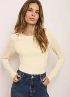 Best Butter Layering Crew Neck Top Essentials