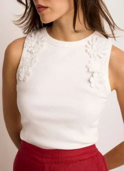 Best Cream Floral Applique Vest Top T-Shirts|T-Shirts